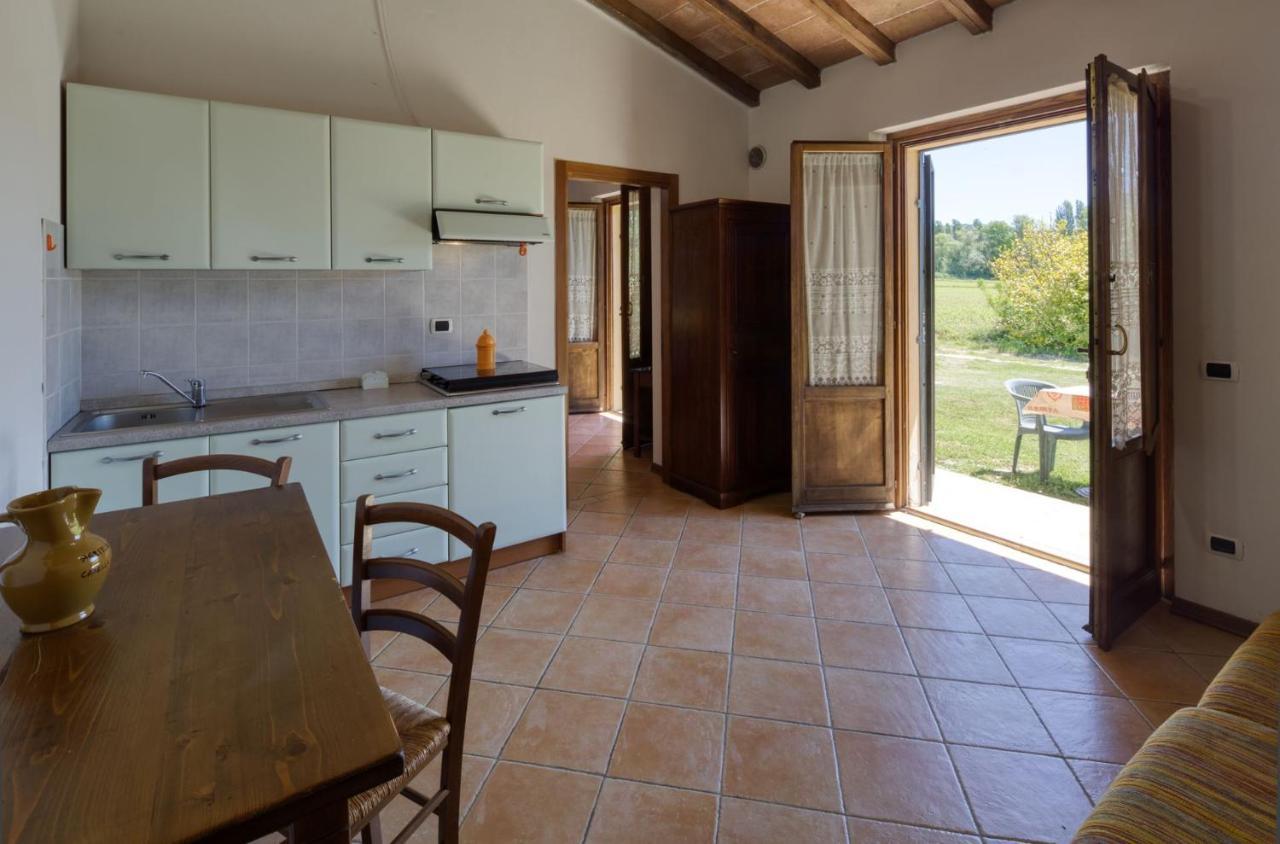 Agriturismo Casella Del Piano Gubbio Kültér fotó