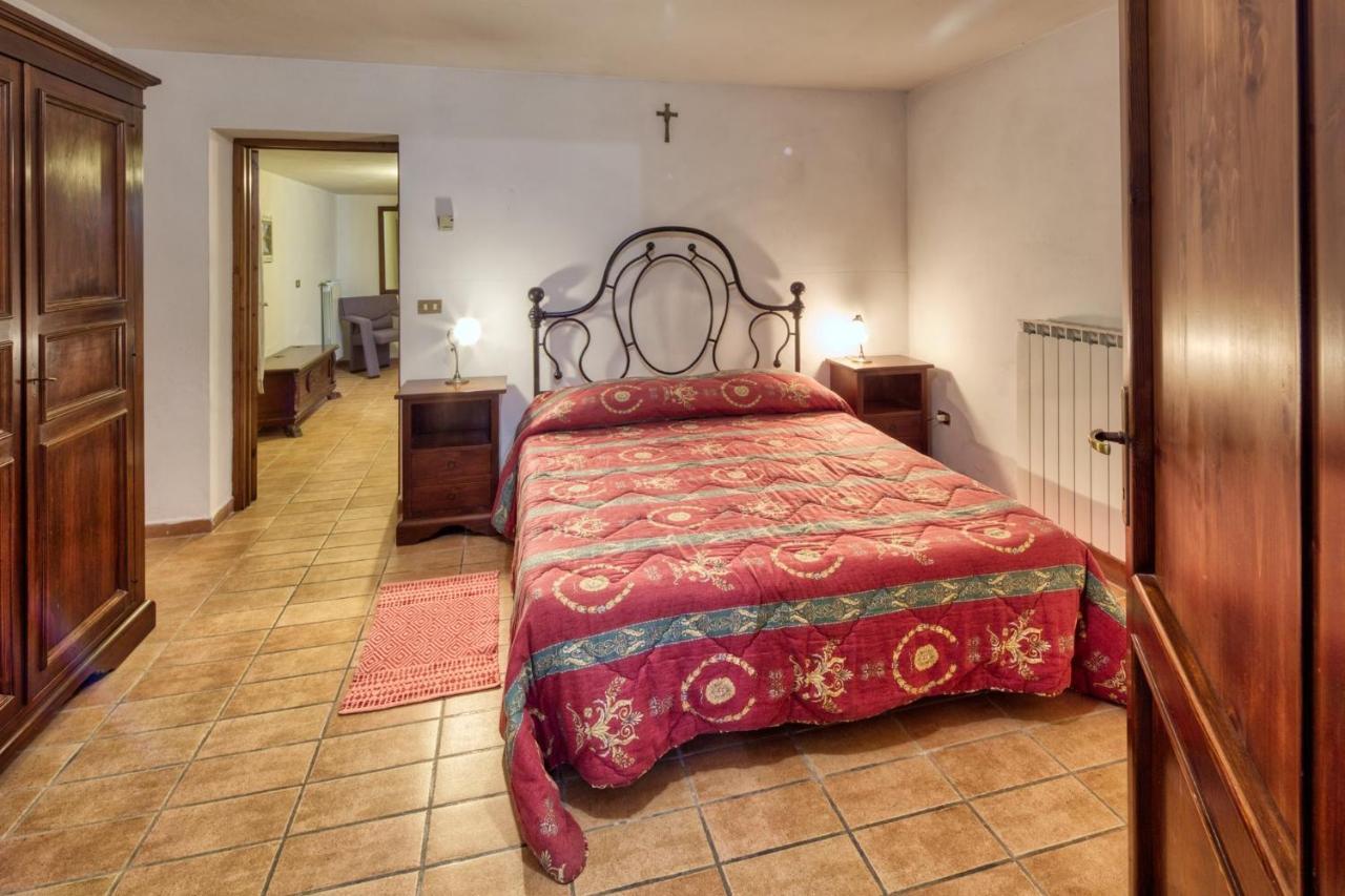 Agriturismo Casella Del Piano Gubbio Kültér fotó