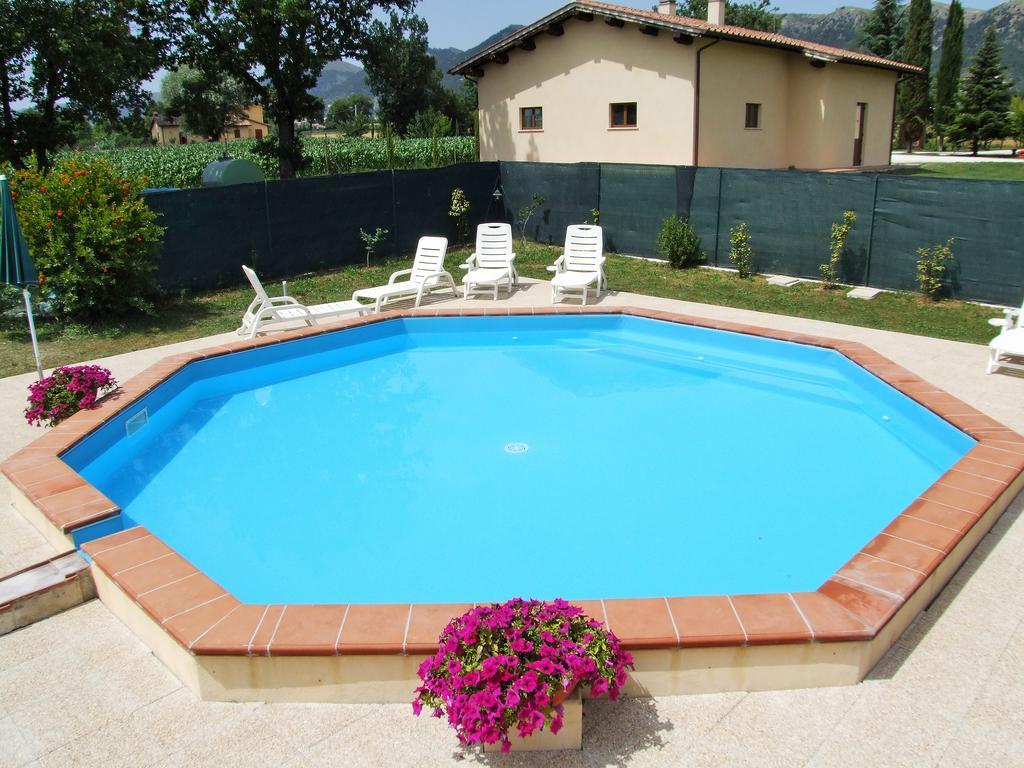 Agriturismo Casella Del Piano Gubbio Kültér fotó